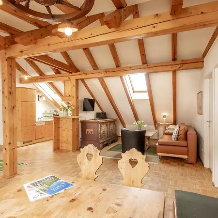 Centro 7 - Kristall Lungau