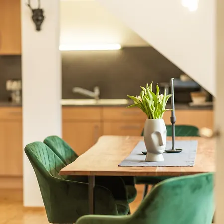 Centro 7 - Kristall Lungau