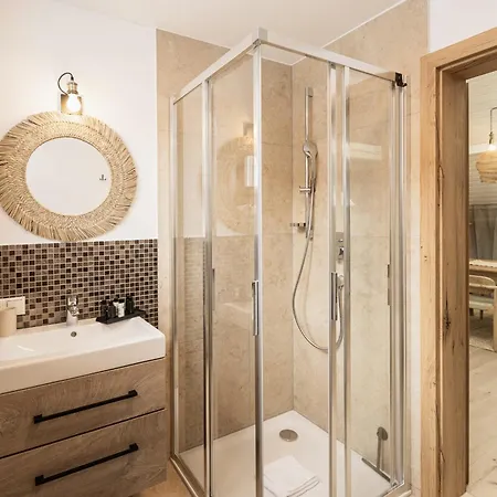 Centro 7 - Kristall Lungau 탐스베그