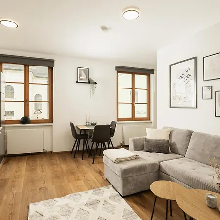 Centro 7 - Kristall Lungau Apartamento *