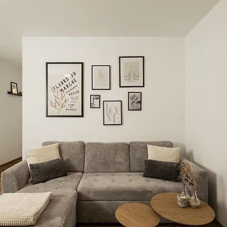 Centro 7 - Kristall Lungau Apartamento *